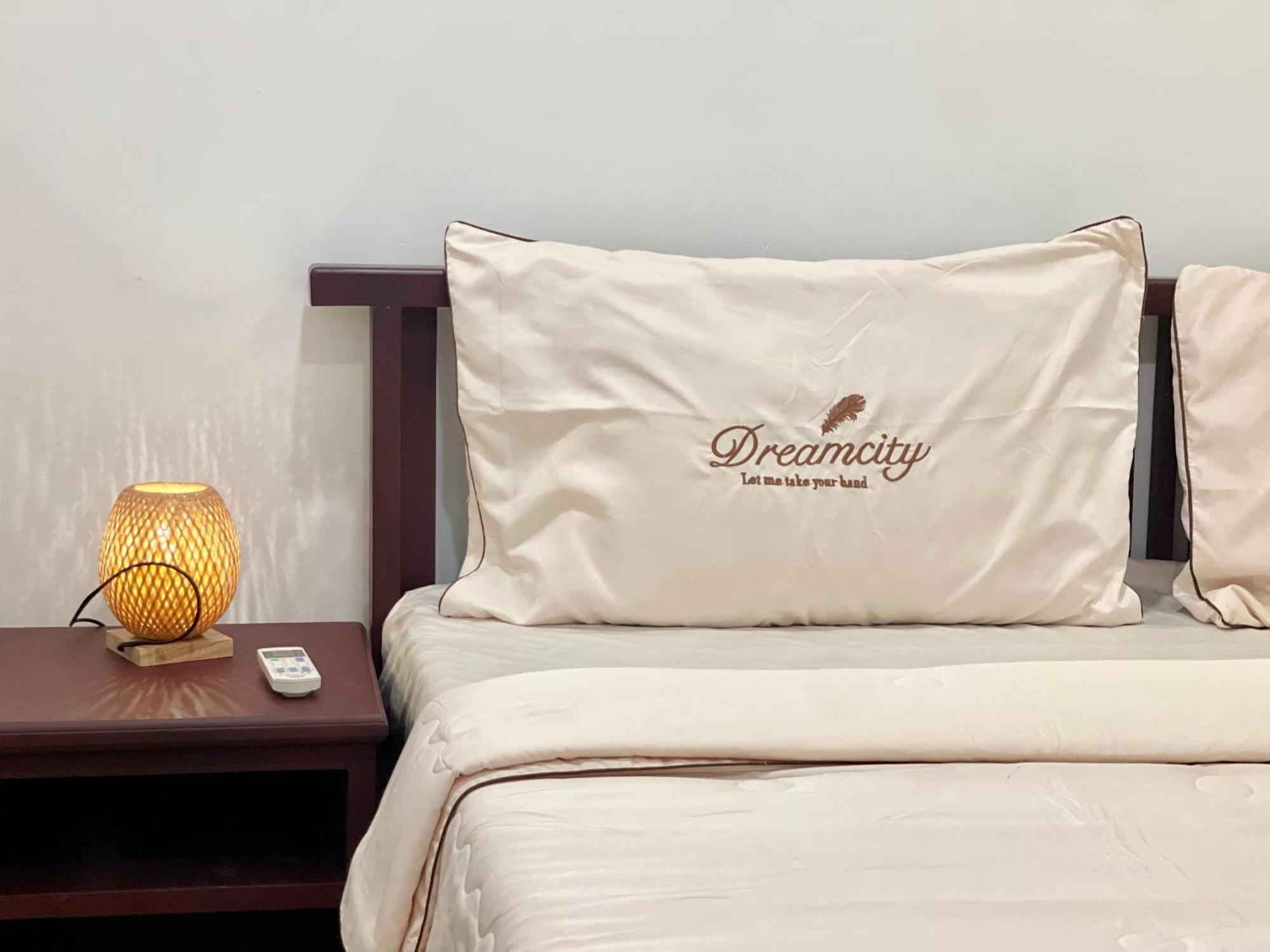Sky Hotel Central Phnom Penh - Rooms & Apartments Eksteriør billede